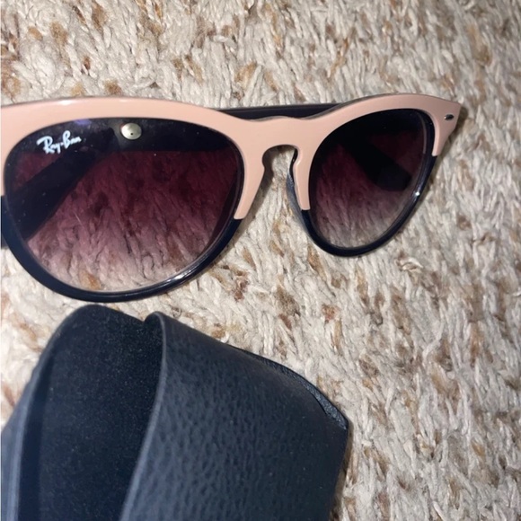 Ray-Ban Black and Pink Sunglasses with Case (WORN TWICE - like new) - Picture 4 of 4